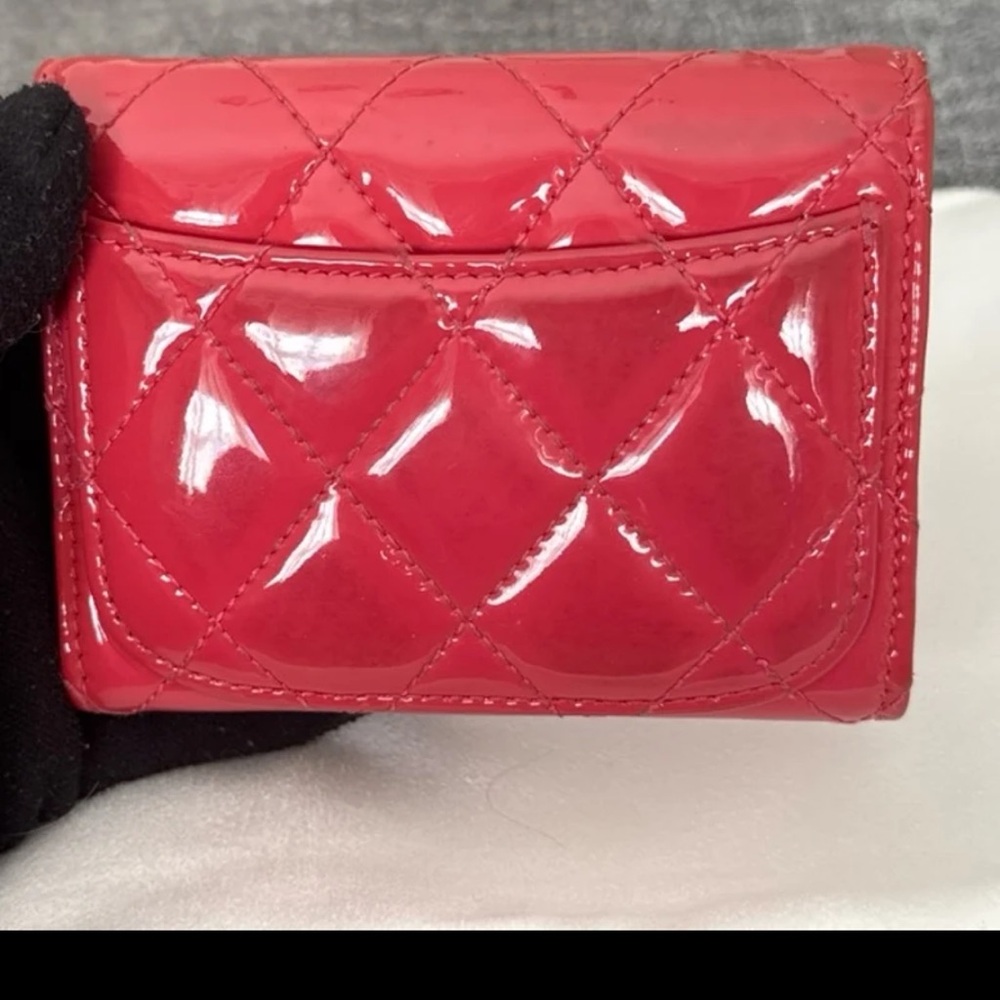 Authentic Chanel Small Wallet - Picture 9 of 12